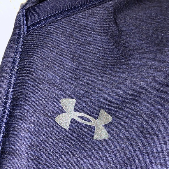 UA Women’s Sz M HeatGear Loose UNDER ARMOUR Capri Pants Blue + Pink - Picture 5 of 9